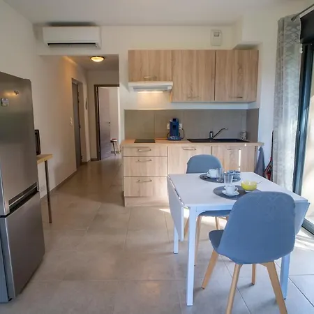 Le Myrte - Joli Deux Pieces Avec Terrasse Appartement